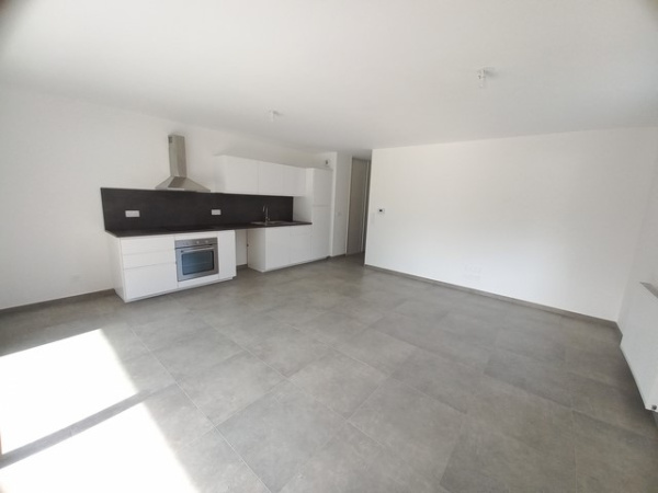 Offres de location Appartement Saint-Jean-de-Maurienne 73300