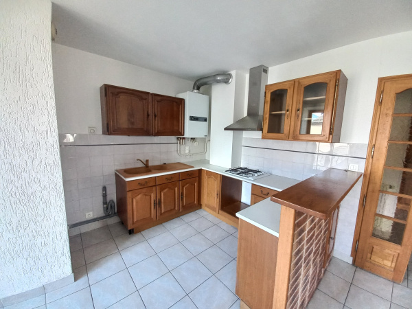 Offres de location Appartement Saint-Jean-de-Maurienne 73300